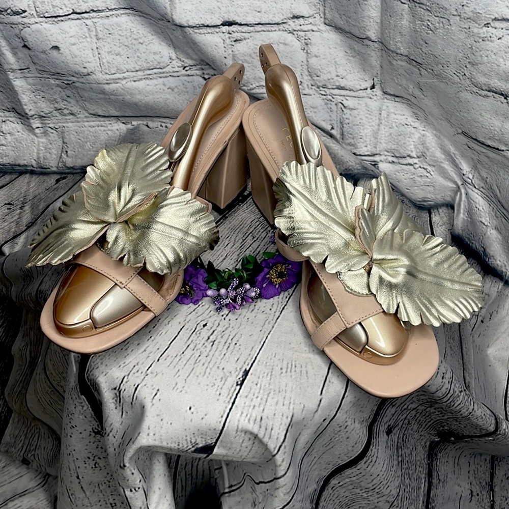 Nappa Nude, 8, 3 1/4 angled block heel, leather upper, lining synthetic sole